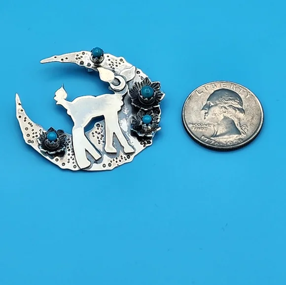 Sterling and Turquoise Deer Moon Pictograph Pendant - Picture 3 of 3